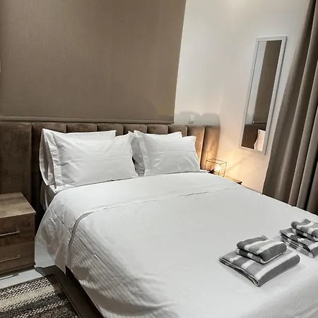 Joanna & Arya Engomi Apts Апартаменти Нікосія