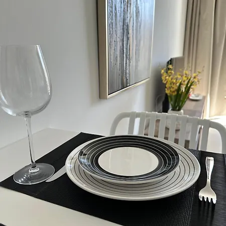 Joanna & Arya Engomi Apts