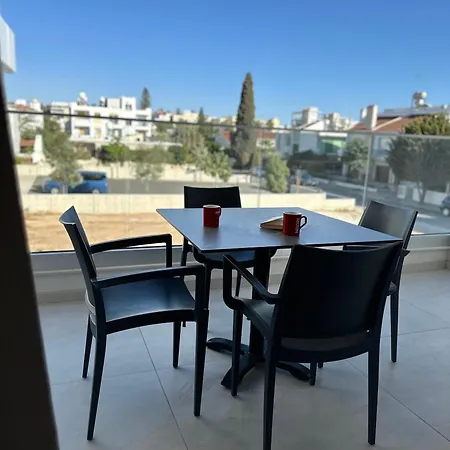Joanna & Arya Engomi Apts * نيقوسيا