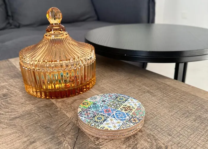 Joanna & Arya Engomi Apts 公寓