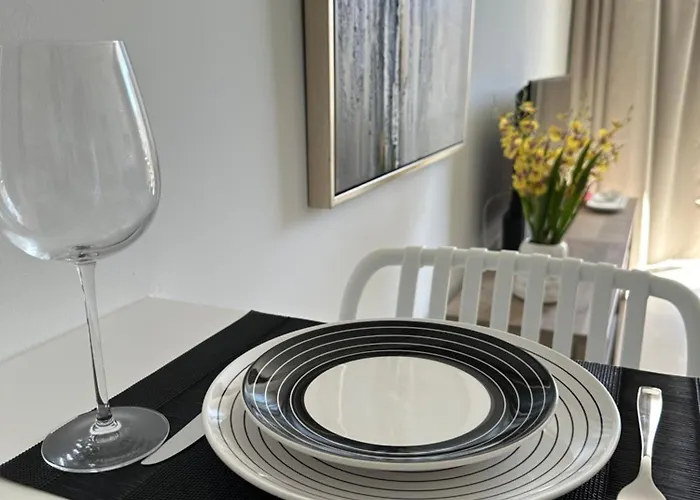 Joanna & Arya Engomi Apts