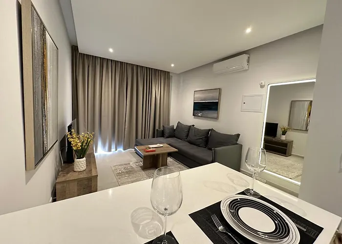 Joanna & Arya Engomi Apts * Nikosia